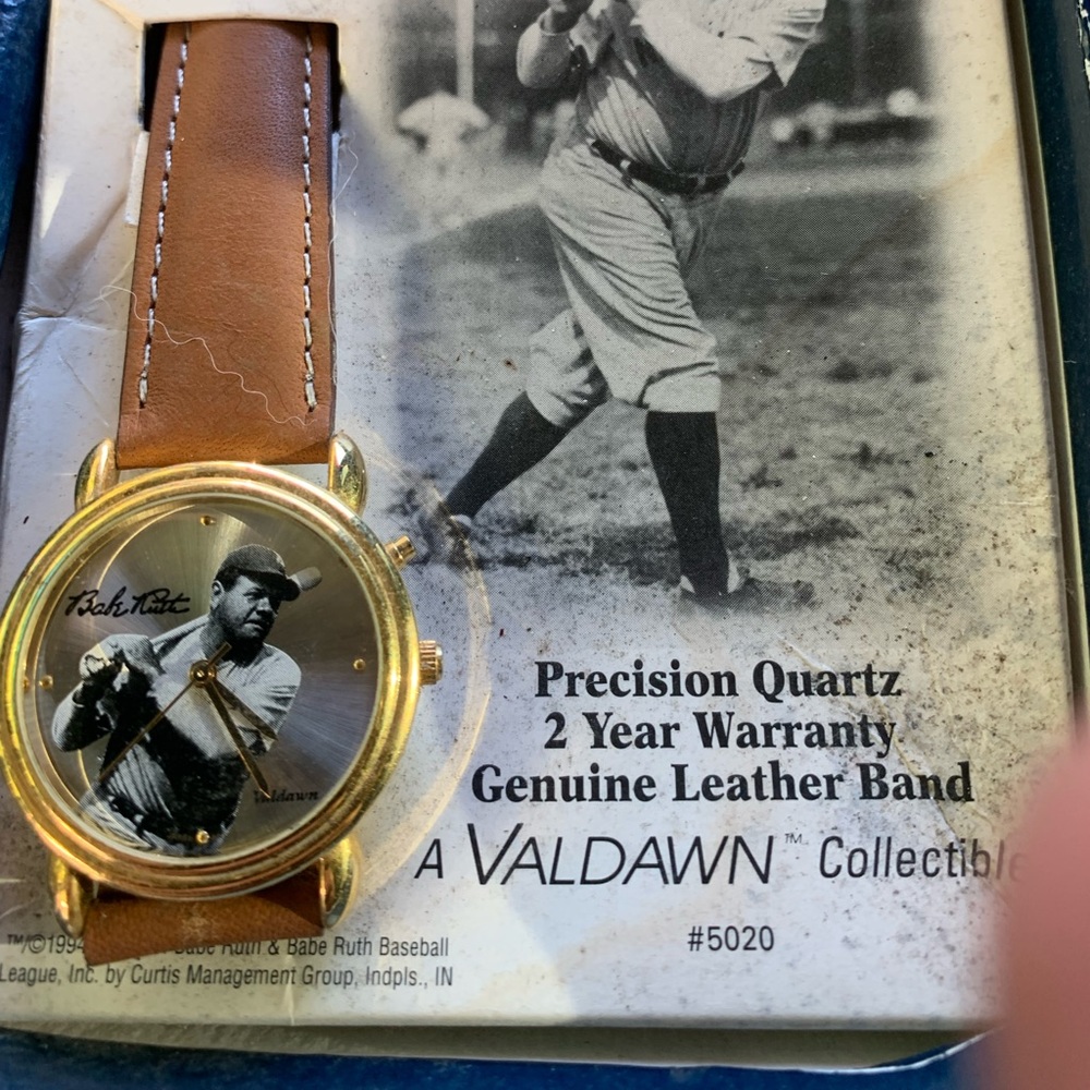 Babe Ruth watch that plays take me out to the ballgame never worn never used
